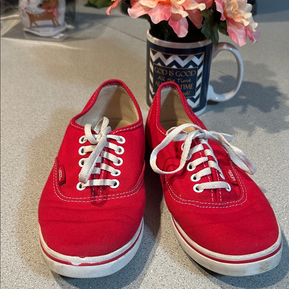 Vans sz 5  Bold Red Canvas Shoes.  In good condition